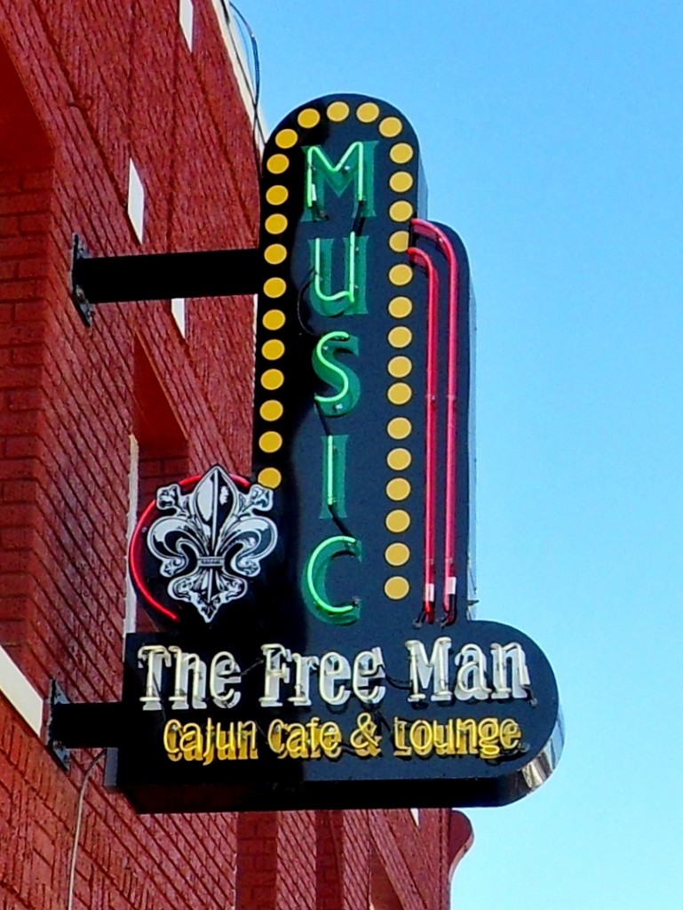 The Free Man Music sign